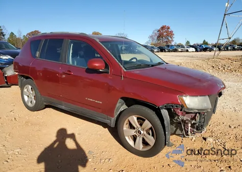 2016 Jeep Compass Latitude из США, поврежденный, VIN 1C4NJCEB1GD599878